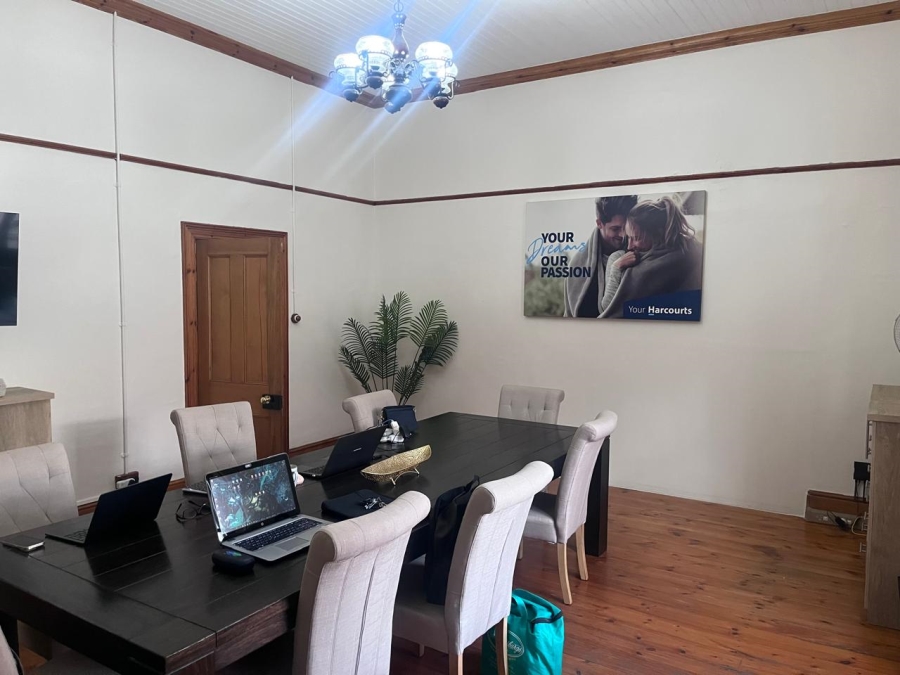 To Let Commercial Property for Rent in Worcester Western Cape